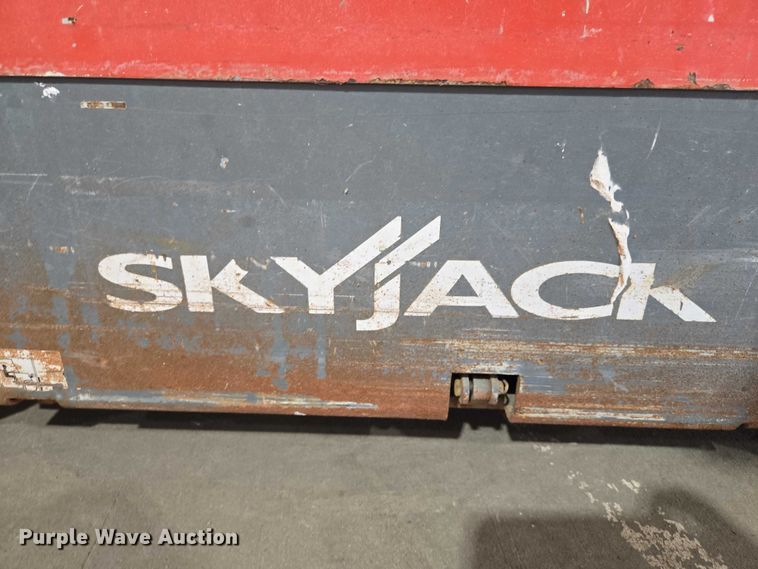 image for item ES2879 Skyjack SJ16 vertical lift