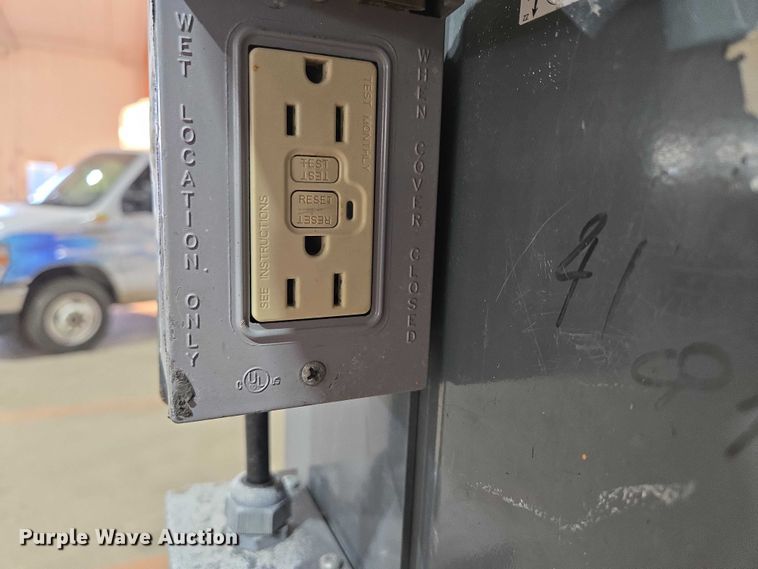 image for item ES2879 Skyjack SJ16 vertical lift