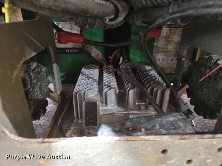 image for item ES2879 Skyjack SJ16 vertical lift