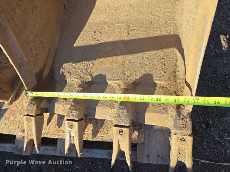 image for item ES2885 Bobcat mini excavator attachments