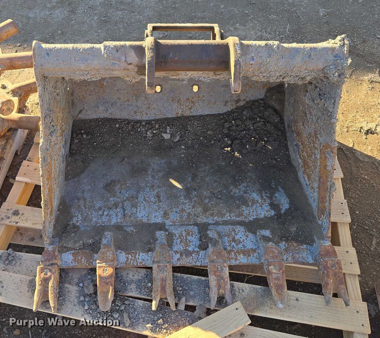 image for item ES2885 Bobcat mini excavator attachments