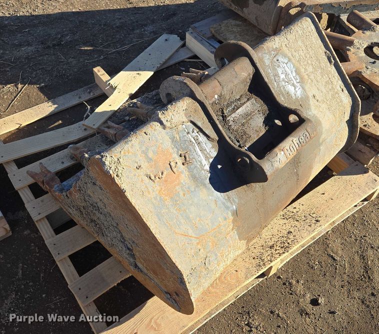 image for item ES2885 Bobcat mini excavator attachments