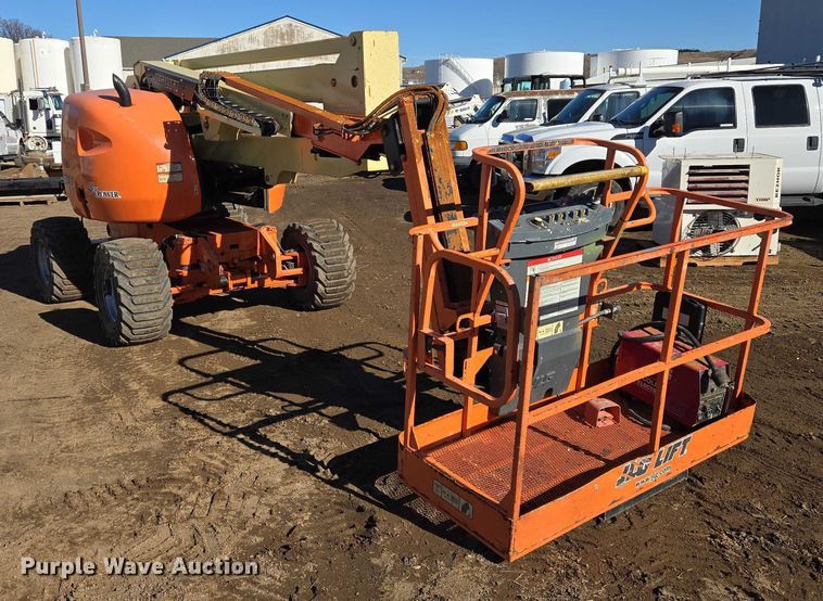 image for item ES2899 2008 JLG 450AJ Series II boom lift