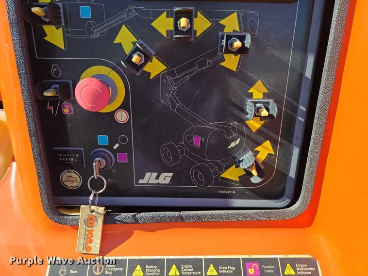 image for item ES2899 2008 JLG 450AJ Series II boom lift