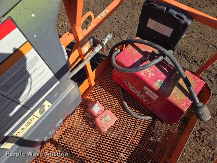 image for item ES2899 2008 JLG 450AJ Series II boom lift