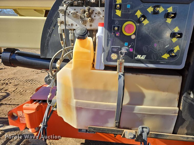 image for item ES2899 2008 JLG 450AJ Series II boom lift