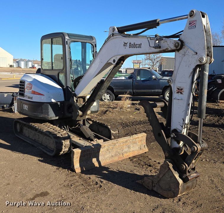 image for item ES2900 2019 Bobcat E42 mini excavator