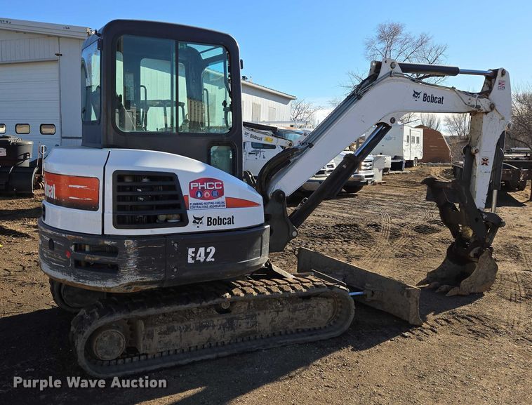 image for item ES2900 2019 Bobcat E42 mini excavator