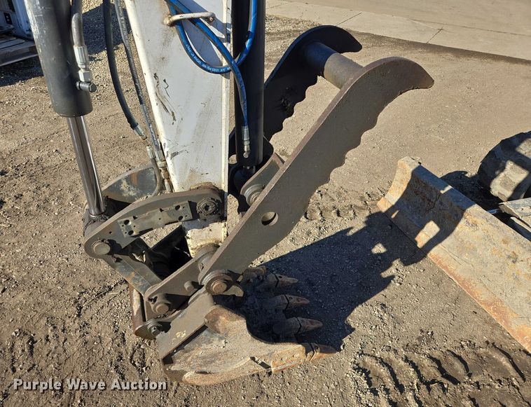 image for item ES2900 2019 Bobcat E42 mini excavator