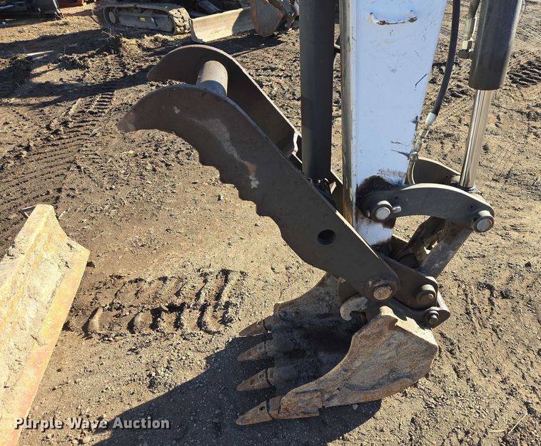 image for item ES2900 2019 Bobcat E42 mini excavator