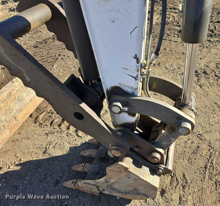 image for item ES2900 2019 Bobcat E42 mini excavator