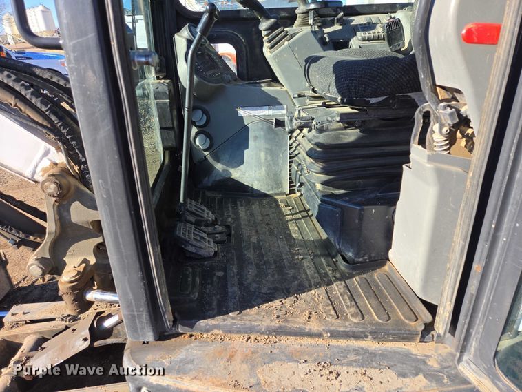 image for item ES2900 2019 Bobcat E42 mini excavator