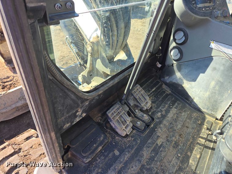 image for item ES2900 2019 Bobcat E42 mini excavator