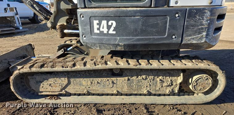 image for item ES2900 2019 Bobcat E42 mini excavator