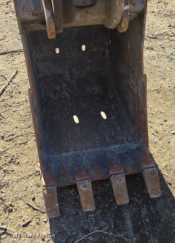 image for item ES2901 2017 Bobcat E35 mini excavator