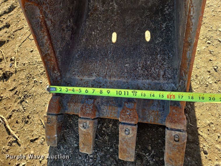 image for item ES2901 2017 Bobcat E35 mini excavator