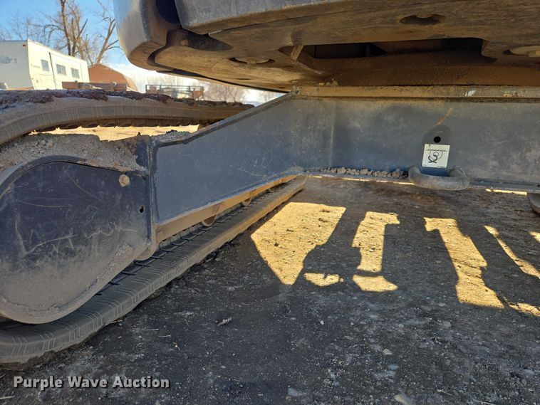 image for item ES2901 2017 Bobcat E35 mini excavator