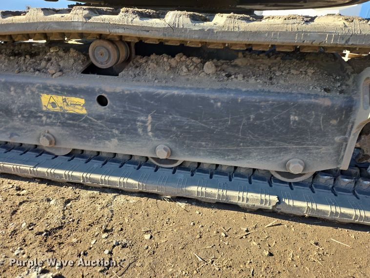 image for item ES2901 2017 Bobcat E35 mini excavator