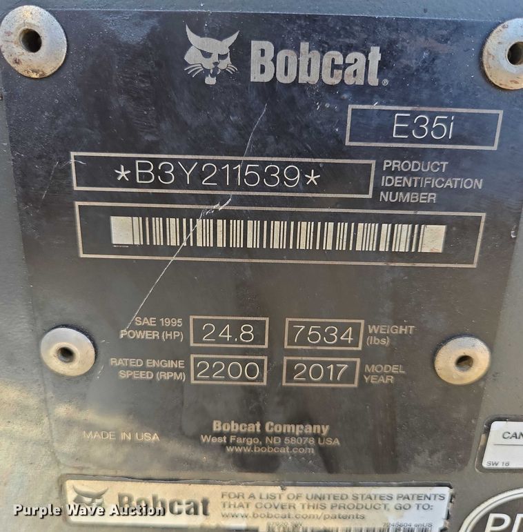 image for item ES2901 2017 Bobcat E35 mini excavator
