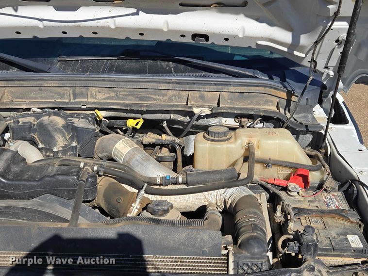 image for item ES2904 2015 Ford F350 Super Duty XL Crew Cab utility bed pickup truck