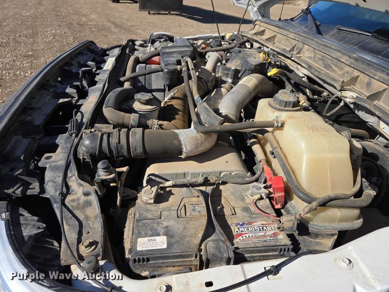 image for item ES2904 2015 Ford F350 Super Duty XL Crew Cab utility bed pickup truck