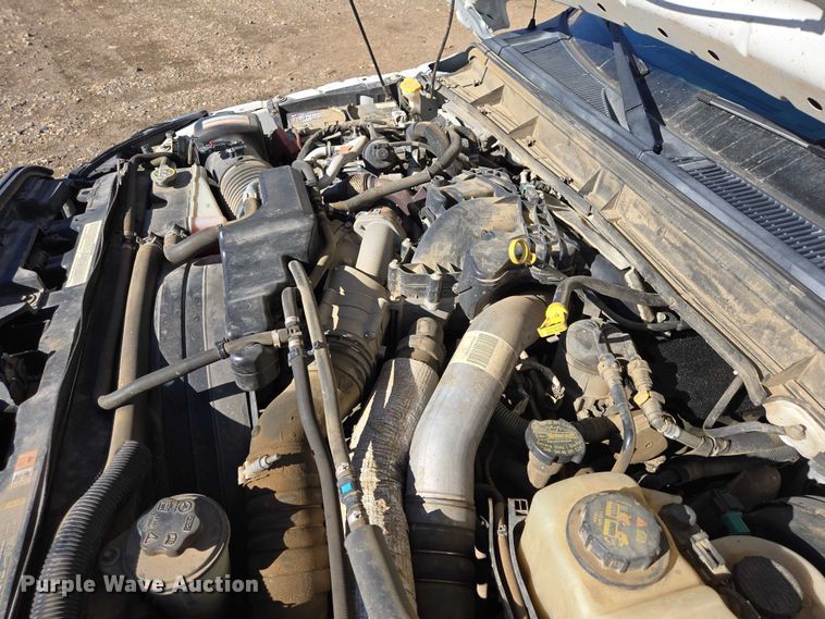 image for item ES2904 2015 Ford F350 Super Duty XL Crew Cab utility bed pickup truck