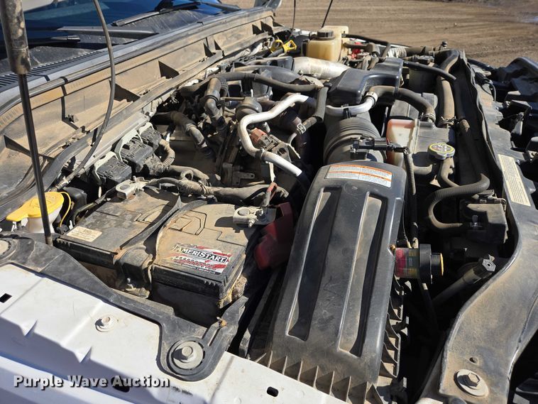 image for item ES2904 2015 Ford F350 Super Duty XL Crew Cab utility bed pickup truck