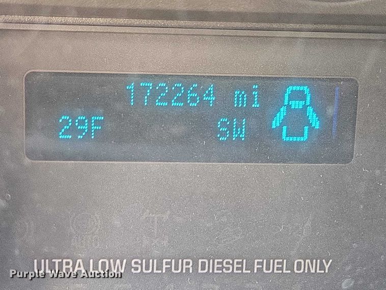 image for item ES2904 2015 Ford F350 Super Duty XL Crew Cab utility bed pickup truck