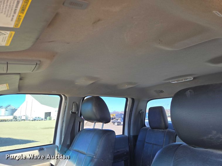 image for item ES2905 2015 Ford F350 Super Duty XL Crew Cab utility bed pickup truck