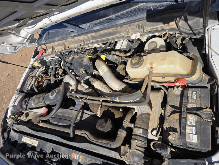 image for item ES2905 2015 Ford F350 Super Duty XL Crew Cab utility bed pickup truck