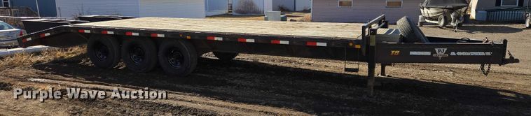 image for item ES2907 2004 PJ Trailers GN253 equipment trailer