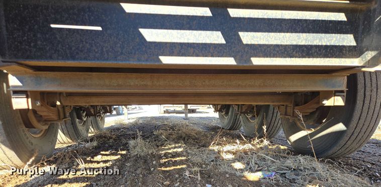 image for item ES2907 2004 PJ Trailers GN253 equipment trailer