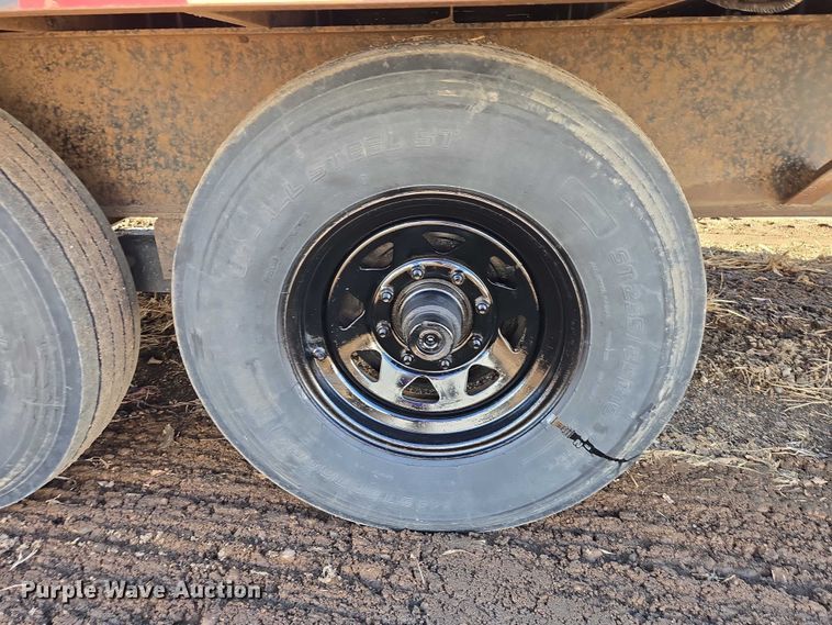 image for item ES2907 2004 PJ Trailers GN253 equipment trailer