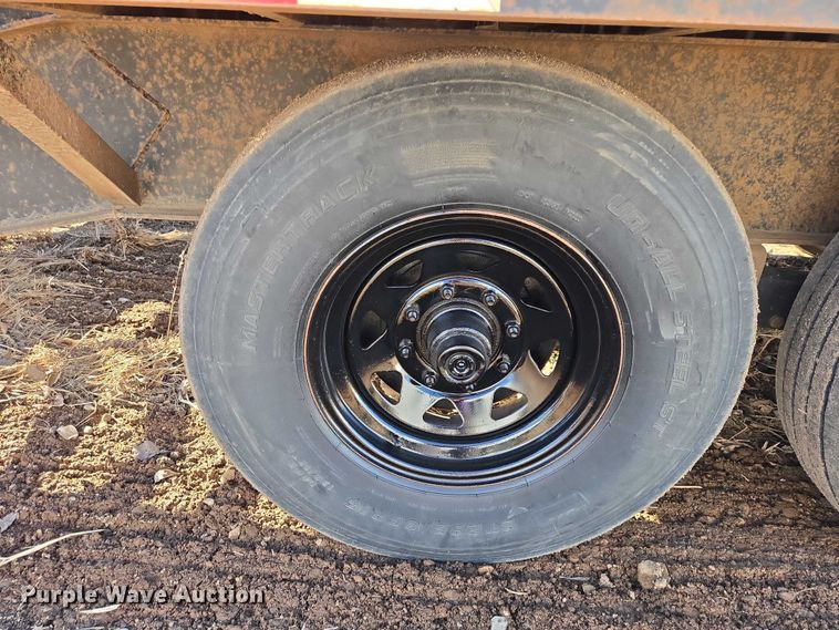 image for item ES2907 2004 PJ Trailers GN253 equipment trailer