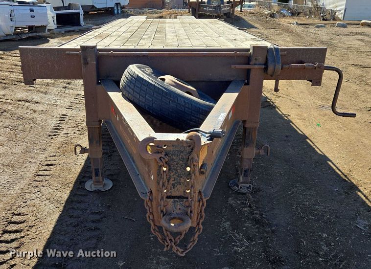 image for item ES2908 2002 DCT 827GBT24 equipment trailer