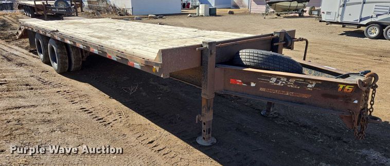 image for item ES2908 2002 DCT 827GBT24 equipment trailer