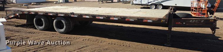 image for item ES2908 2002 DCT 827GBT24 equipment trailer