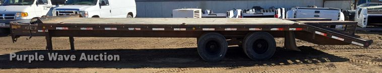 image for item ES2908 2002 DCT 827GBT24 equipment trailer