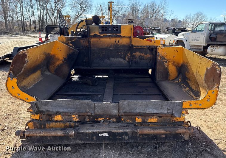 image for item ES5615 2007 Lee-Boy 8515 paver