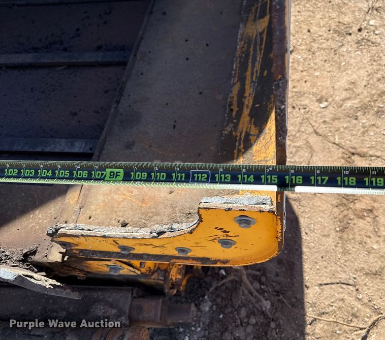 image for item ES5615 2007 Lee-Boy 8515 paver