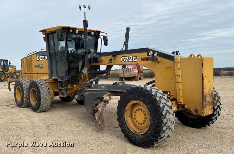 image for item ES5797 2012 John Deere 672G motor grader