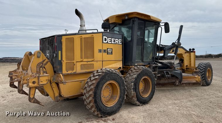image for item ES5797 2012 John Deere 672G motor grader