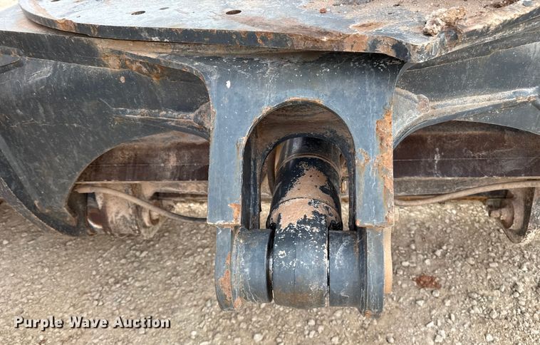 image for item ES5797 2012 John Deere 672G motor grader