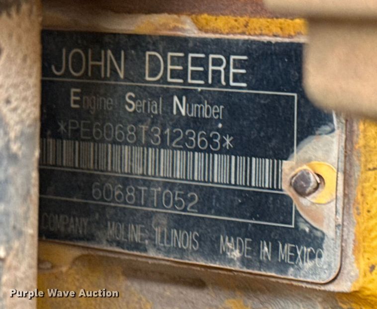 image for item ES5798 2004 John Deere 750C LT dozer