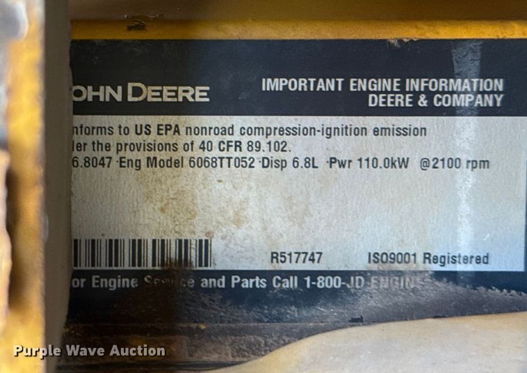 image for item ES5798 2004 John Deere 750C LT dozer