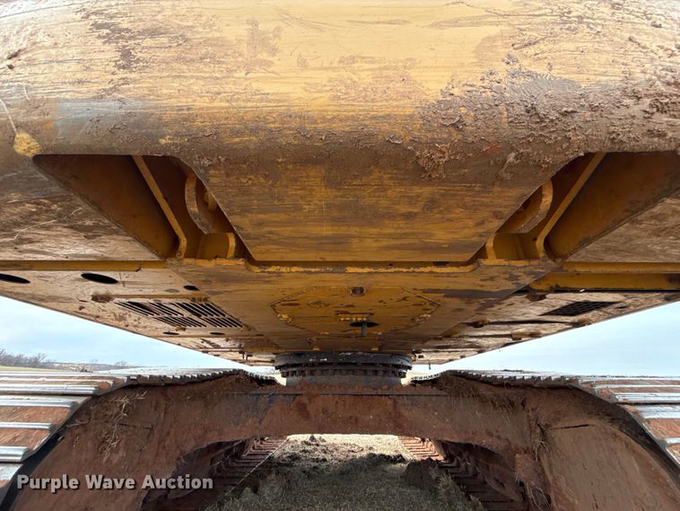 image for item ES5799 2015 Caterpillar 326FL excavator