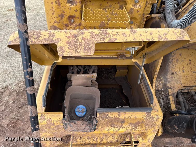 image for item ES5799 2015 Caterpillar 326FL excavator