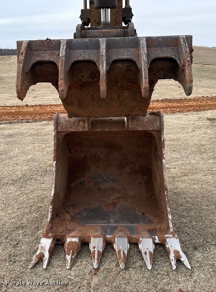 image for item ES5799 2015 Caterpillar 326FL excavator