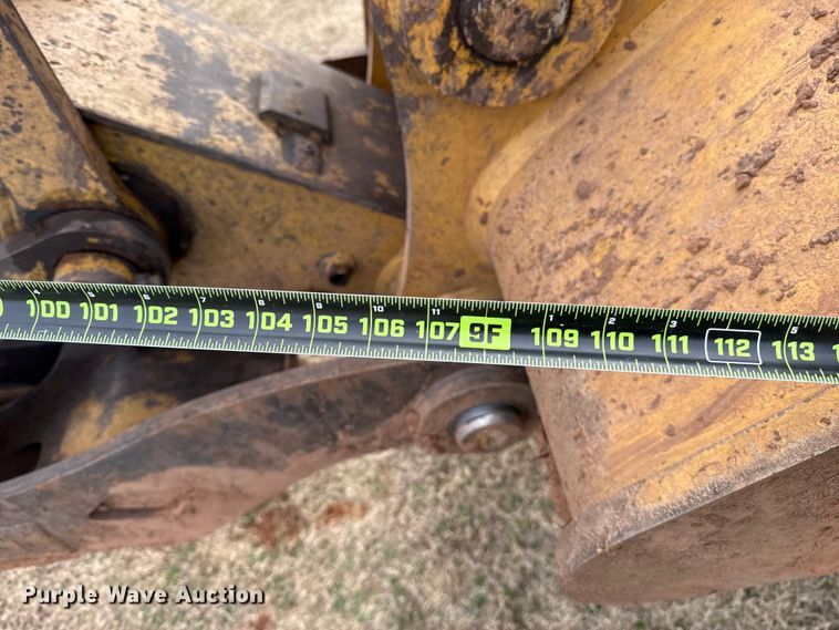 image for item ES5799 2015 Caterpillar 326FL excavator