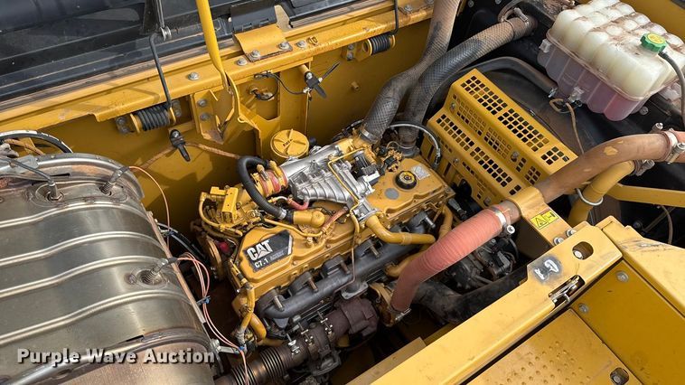 image for item ES5799 2015 Caterpillar 326FL excavator